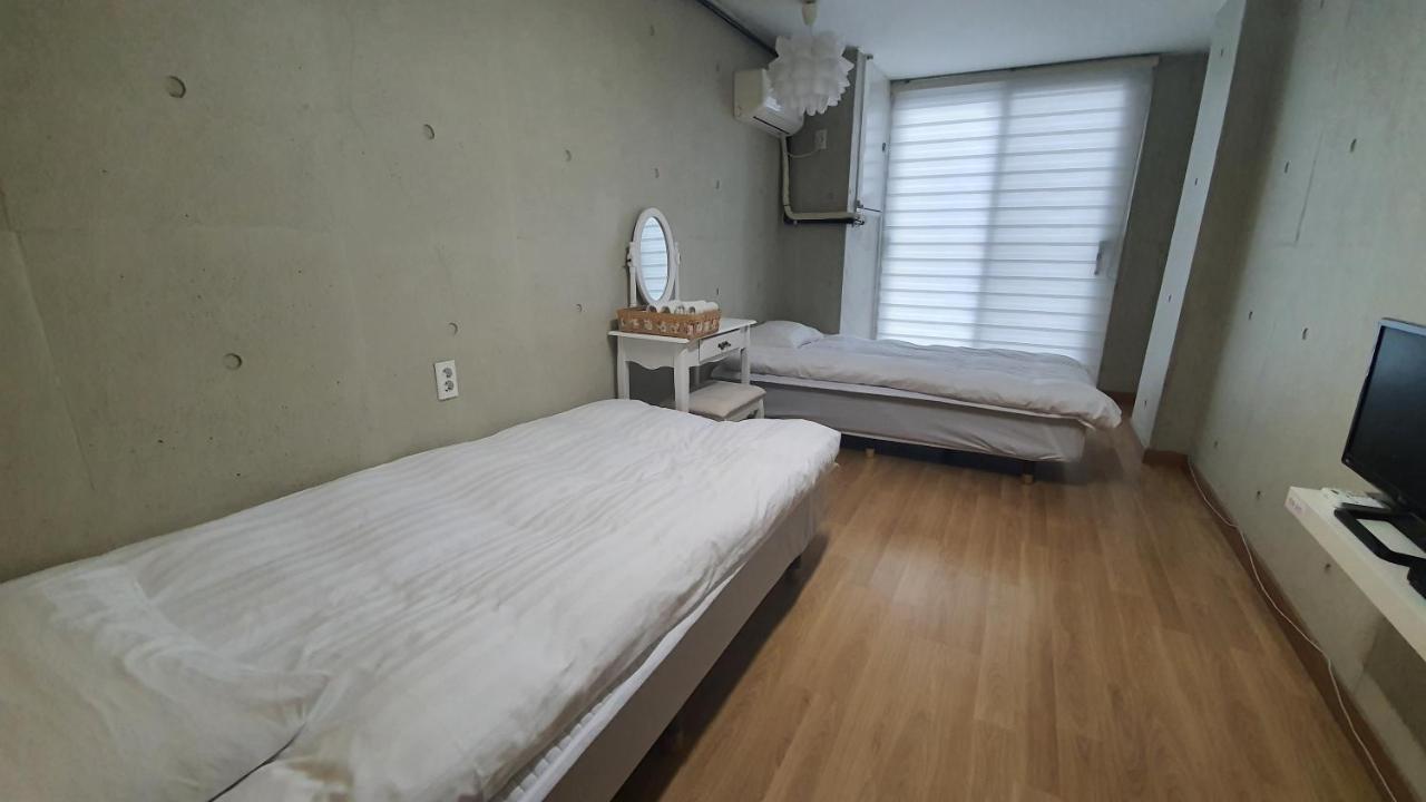 סונצ'און Atelier Hostel מראה חיצוני תמונה