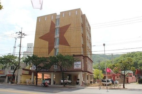 סונצ'און Atelier Hostel מראה חיצוני תמונה